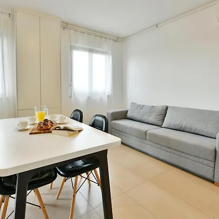Rudan Apartment